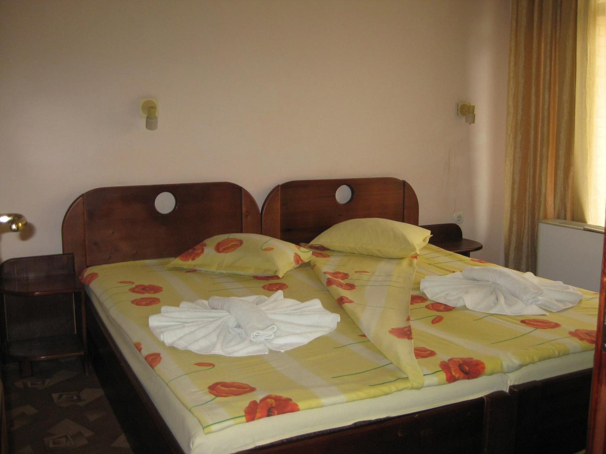 Family Hotel IV Velingrad Szoba fotó