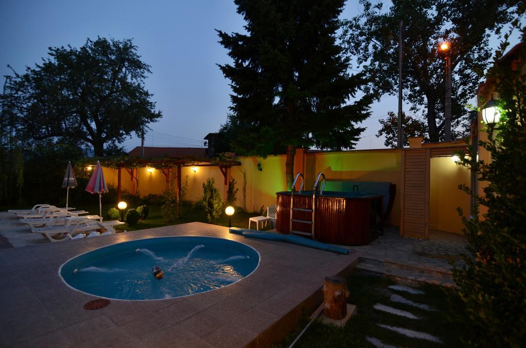 Family Hotel IV Velingrad Kültér fotó