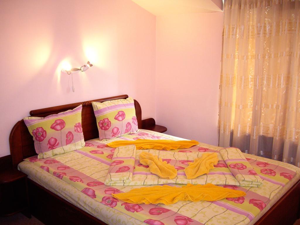 Family Hotel IV Velingrad Szoba fotó